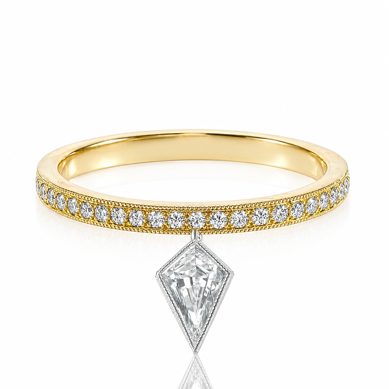 18k Yellow & White Gold Natural Diamonds Noble Cut Dangling Charm  Ring
